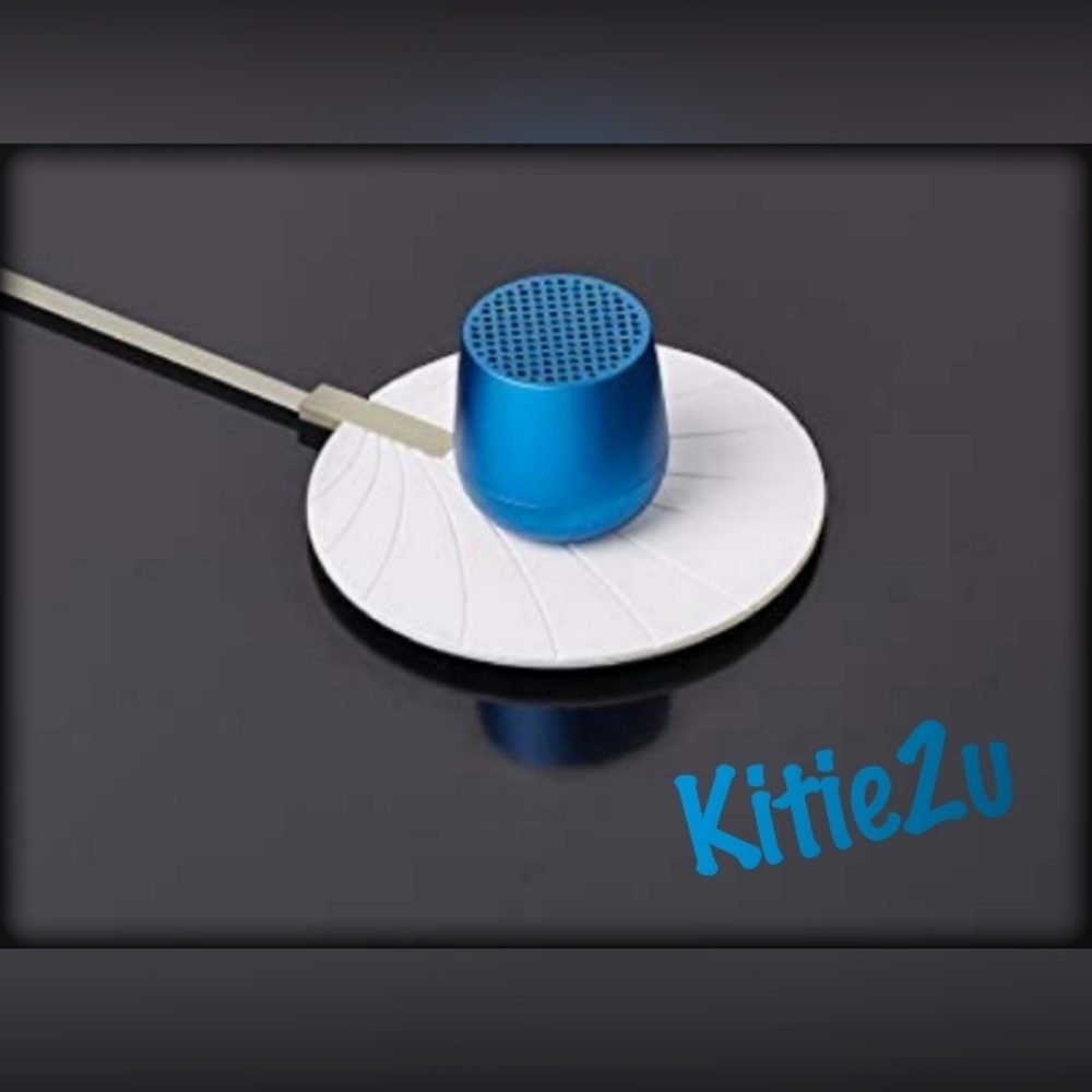 🎶 Red Dot Award Winning Speaker 🎶 - Picture 9 of 14